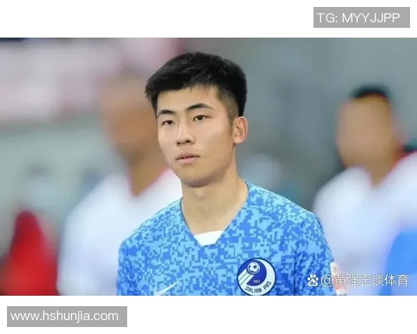 中国足球新生代球星崛起 未来潜力股与现役明星的完美融合 中国足球新生代球星崛起 未来潜力股与现役明星的完美融合